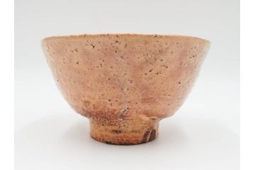 十二代　田原陶兵衛　萩焼　約14cm　4.6寸　素朴ながらも深い味わいを持つ萩茶碗(茶道具、抹茶碗、茶器、茶陶、和食器、裏印、共箱付、四寸六分)(R-084372)
