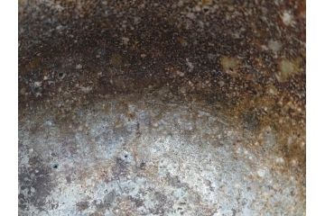 四代 谷清右衛門　信楽焼　約11cm　3.4寸　時間と共に深まる風合いが魅力の茶碗(抹茶碗、茶器、茶陶、裏印、和食器、共箱付、三寸四分)(R-084373)