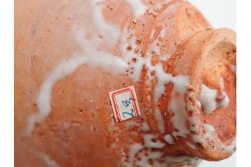 十一世　坂高麗左衛門(韓峯)　萩焼　約15cm　4.9寸　素朴で控えめな風合いが魅力の茶碗(抹茶碗、茶器、茶陶、裏印、和食器、共箱付、四寸九分)(R-084374)