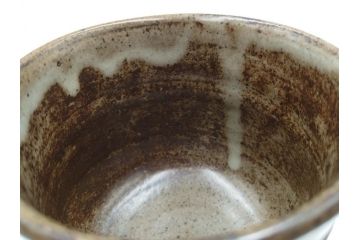 人間国宝　島岡達三　益子焼　地釉象嵌　縄文碗　約11cm　3.6寸　熟練の職人技が息づく美しい文様が魅力の茶碗(R-084375)