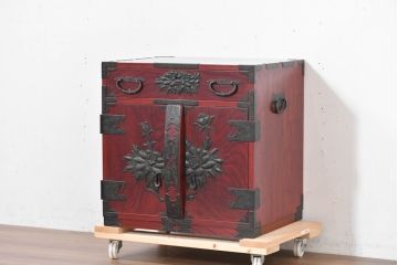 和製ビンテージ　木地呂塗り　閂(かんぬき)付き　味わい深い色合いが魅力のカラクリ付き仙台小箪笥(仙台箪笥、収納箪笥、和たんす、整理タンス、引き出し、ヴィンテージ)(R-084385)