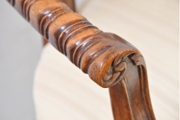 中古　アメリカ高級家具ブランド　ヒッコリーチェア(HICKORY CHAIR)　アームチェア2脚　セット定価約58万円相当　(R-084386)