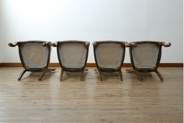 中古　アメリカ　落ち着いた色合いとクラシカルな装飾が調和した高級感あふれるチェア4脚セット　(R-084388)