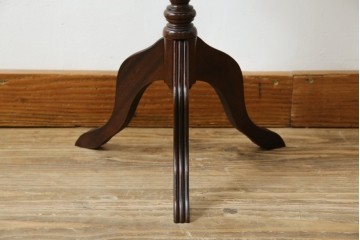 イギリスヴィンテージ　クラシカルな佇まいが魅力のレザートップワインテーブル　(R-084390)