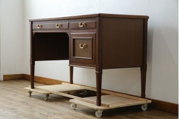 中古　美品　maruni(マルニ木工)　地中海ロイヤルシリーズ(ROYAL)　ゴールドの取っ手金具や丁寧に面取りされた装飾が気品を感じる片袖机　定価約24万円　(R-084395)