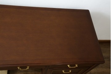 中古　美品　maruni(マルニ木工)　地中海ロイヤルシリーズ(ROYAL)　ゴールドの取っ手金具や丁寧に面取りされた装飾が気品を感じる片袖机　定価約24万円　(R-084395)