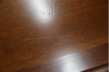 中古　美品　maruni(マルニ木工)　地中海ロイヤルシリーズ(ROYAL)　ゴールドの取っ手金具や丁寧に面取りされた装飾が気品を感じる片袖机　定価約24万円　(R-084395)