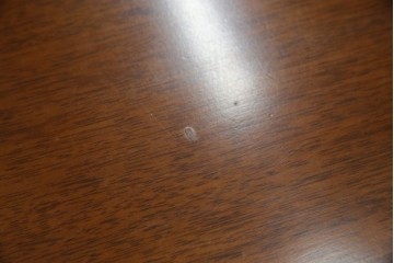 中古　美品　maruni(マルニ木工)　地中海ロイヤルシリーズ(ROYAL)　ゴールドの取っ手金具や丁寧に面取りされた装飾が気品を感じる片袖机　定価約24万円　(R-084395)