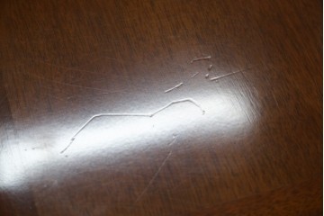 中古　美品　maruni(マルニ木工)　地中海ロイヤルシリーズ(ROYAL)　ゴールドの取っ手金具や丁寧に面取りされた装飾が気品を感じる片袖机　定価約24万円　(R-084395)