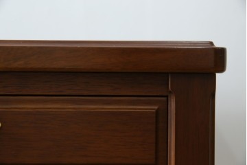 中古　美品　maruni(マルニ木工)　地中海ロイヤルシリーズ(ROYAL)　ゴールドの取っ手金具や丁寧に面取りされた装飾が気品を感じる片袖机　定価約24万円　(R-084395)