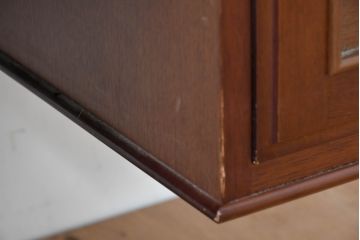 中古　美品　maruni(マルニ木工)　地中海ロイヤルシリーズ(ROYAL)　ゴールドの取っ手金具や丁寧に面取りされた装飾が気品を感じる片袖机(片袖デスク、ワークデスク、在宅用、在宅ワーク用)(定価約24万円)(R-084395)