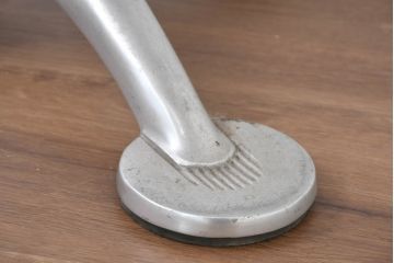 スペインビンテージ　アマット-3(AMAT-3)　スタイリッシュなデザインのアルミカウンターハイテーブル(2人掛け、2P、丸テーブル、ラウンドテーブル、ダイニングテーブル、ヴィンテージ)(R-084396)