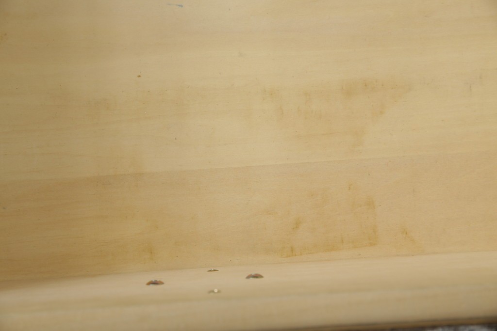 中古　美品　カリモク家具(karimoku)　domani(ドマーニ)　Morganton(モーガントン)　落ち着きのあるブラウンにゴールドの取っ手が映えるチェスト　定価約30万円相当　(R-084397)