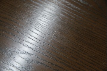 中古　美品　カリモク家具(karimoku)　domani(ドマーニ)　Morganton(モーガントン)　落ち着きのあるブラウンにゴールドの取っ手が映えるチェスト　定価約30万円相当　(R-084397)