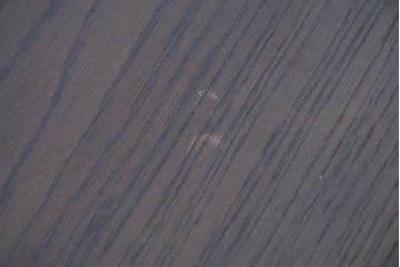 中古　カリモク家具(karimoku)　domani(ドマーニ)　Morganton(モーガントン)　落ち着きのあるブラウンにゴールドの金具が映えるサイドキャビネット(サイドボード、収納棚、戸棚、テレビ台、テレビボード)(定価約25万円)(R-084398)
