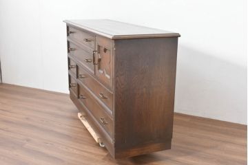中古　永田良介商店　クラシカルで品格あるデザインが光るG型整理箪笥(チェスト、サイドボード、引き出し)(定価約58万円)(R-084399)