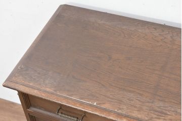 中古　永田良介商店　クラシカルで品格あるデザインが光るG型整理箪笥(チェスト、サイドボード、引き出し)(定価約58万円)(R-084399)
