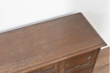 中古　永田良介商店　クラシカルで品格あるデザインが光るG型整理箪笥(チェスト、サイドボード、引き出し)(定価約58万円)(R-084399)