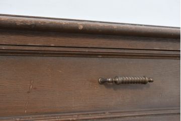 中古　永田良介商店　クラシカルで品格あるデザインが光るG型整理箪笥(チェスト、サイドボード、引き出し)(定価約58万円)(R-084399)