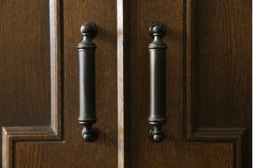 和製ヴィンテージ　美品　永田良介商店　クラシカルモダンなデザインがお洒落な衣装タンス　(R-084402)