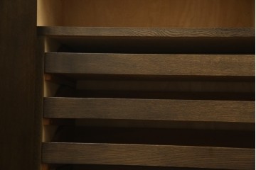 和製ヴィンテージ　美品　永田良介商店　クラシカルモダンなデザインがお洒落な衣装タンス　(R-084402)