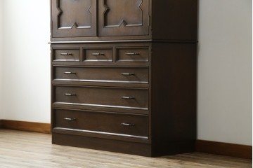 和製ヴィンテージ　美品　永田良介商店　クラシカルモダンなデザインがお洒落な衣装タンス　(R-084402)