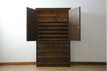 和製ヴィンテージ　美品　永田良介商店　クラシカルモダンなデザインがお洒落な衣装タンス　(R-084402)