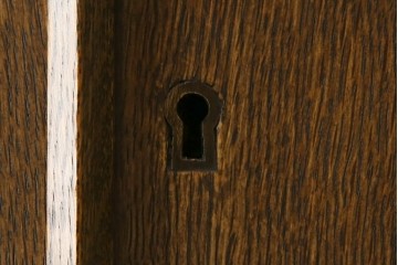 和製ヴィンテージ　美品　永田良介商店　クラシカルモダンなデザインがお洒落な衣装タンス　(R-084402)