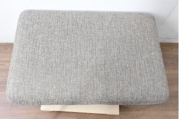 中古　BoConcept(ボーコンセプト)　モダンで落ち着いた雰囲気のオットマン(椅子、イス、スツール、北欧)(R-084405)