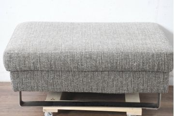 中古　BoConcept(ボーコンセプト)　モダンで落ち着いた雰囲気のオットマン(椅子、イス、スツール、北欧)(R-084405)