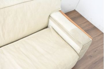 中古　美品　広松木工　コルニーチェ(CORNICE)　ブロックワンアーム　ドロワータイプ　木の温もりと収納力を備えた機能美あふれる2.5人掛けソファ(2P、2.5P、3P、2人掛け、3人掛け、小物収納)(定価約83万円)(R-084406)