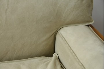 中古　広松木工　コルニーチェ(CORNICE)　ブロックワンアーム　ドロワータイプ　木の温もりと収納力を備えた機能美あふれる2.5人掛けソファ　定価約83万円相当　(R-084406)