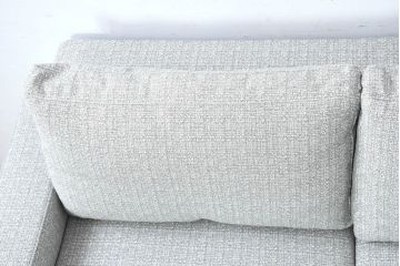 中古　超美品!!　展示品　HUKLA(フクラ)　REGATO(レガト)　シンプルですっきりとした佇まいの2.5Pソファ(二人掛け、2人掛け、ラブソファ、アームソファ)(定価約36万円)(R-084407)