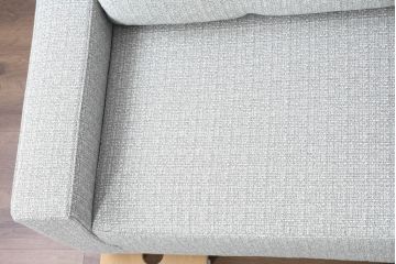 中古　超美品!!　展示品　HUKLA(フクラ)　REGATO(レガト)　シンプルですっきりとした佇まいの2.5Pソファ(二人掛け、2人掛け、ラブソファ、アームソファ)(定価約36万円)(R-084407)