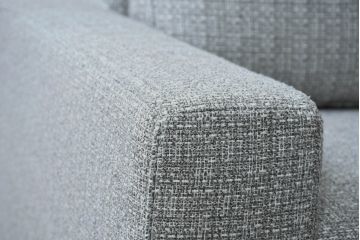 中古　超美品!!　展示品　HUKLA(フクラ)　REGATO(レガト)　シンプルですっきりとした佇まいの2.5Pソファ(二人掛け、2人掛け、ラブソファ、アームソファ)(定価約36万円)(R-084407)
