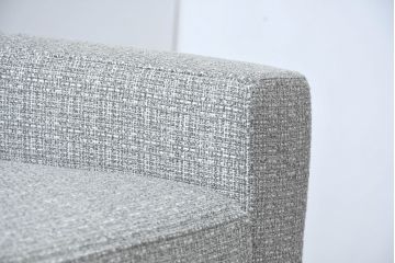 中古　超美品!!　展示品　HUKLA(フクラ)　REGATO(レガト)　シンプルですっきりとした佇まいの2.5Pソファ(二人掛け、2人掛け、ラブソファ、アームソファ)(定価約36万円)(R-084407)