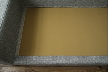 中古　超美品!!　展示品　HUKLA(フクラ)　REGATO(レガト)　シンプルですっきりとした佇まいの2.5Pソファ　定価約36万円相当　(R-084407)