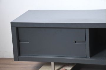 中古　美品　高級品　ACTUS(アクタス)取扱い　Poliform(ポリフォーム)社　モダンデザイン　幅2.7メートルの特大テレビボード(シアターボード、ローボード)(定価約85万円)(R-084410)