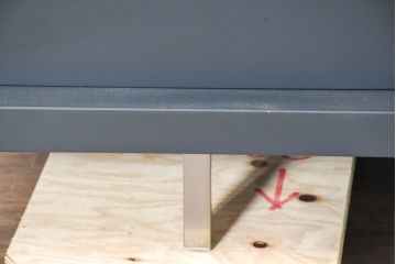 中古　美品　高級品　ACTUS(アクタス)取扱い　Poliform(ポリフォーム)社　モダンデザイン　幅2.7メートルの特大テレビボード(シアターボード、ローボード)(定価約85万円)(R-084410)