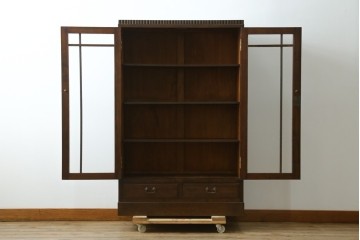 和製アンティーク　昭和レトロ　樺(カバ)材　意匠にこだわりを感じる作りの良い本箱　(R-084413)