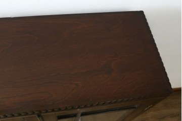 和製アンティーク　昭和レトロ　樺(カバ)材　意匠にこだわりを感じる作りの良い本箱　(R-084413)