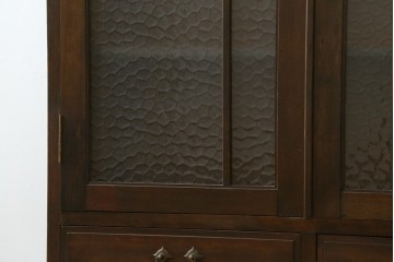 和製アンティーク　昭和レトロ　樺(カバ)材　意匠にこだわりを感じる作りの良い本箱　(R-084413)