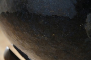 中国　唐木台付き　職人技が光る!美しい海鼠釉(なまこゆう)の特大火鉢　(R-084415)