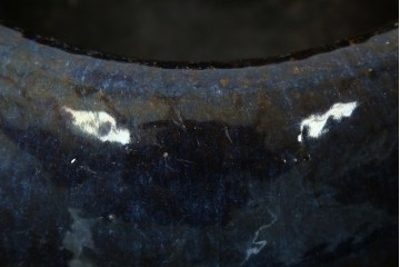 中国　唐木台付き　職人技が光る!美しい海鼠釉(なまこゆう)の特大火鉢　(R-084415)