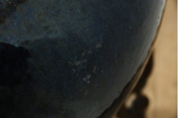 中国　唐木台付き　職人技が光る!美しい海鼠釉(なまこゆう)の特大火鉢　(R-084415)