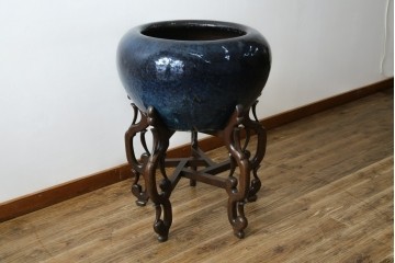 中国　唐木台付き　職人技が光る!美しい海鼠釉(なまこゆう)の特大火鉢　(R-084415)