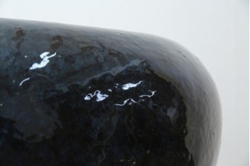 中国　唐木台付き　職人技が光る!美しい海鼠釉(なまこゆう)の特大火鉢　(R-084415)