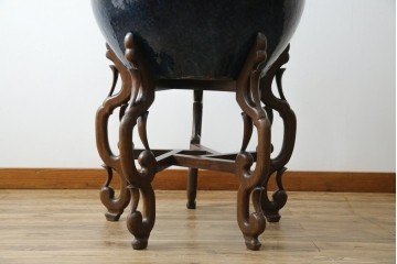 中国　唐木台付き　職人技が光る!美しい海鼠釉(なまこゆう)の特大火鉢　(R-084415)