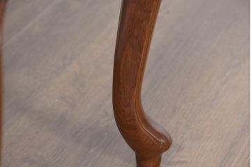 中古　花梨(カリン)材　猫脚の優美な曲線と彫刻が目を引く唐木チェア(板座チェア、ダイニングチェア、アームレスチェア、椅子、イス)(R-084417)
