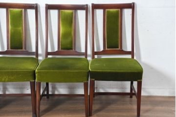 中古　美品　神戸洋家具　メープル不二屋　上品な佇まいが魅力的なダイニングチェア4脚セット(椅子、イス、アームレスチェア、ばら売り可能)(R-084420)